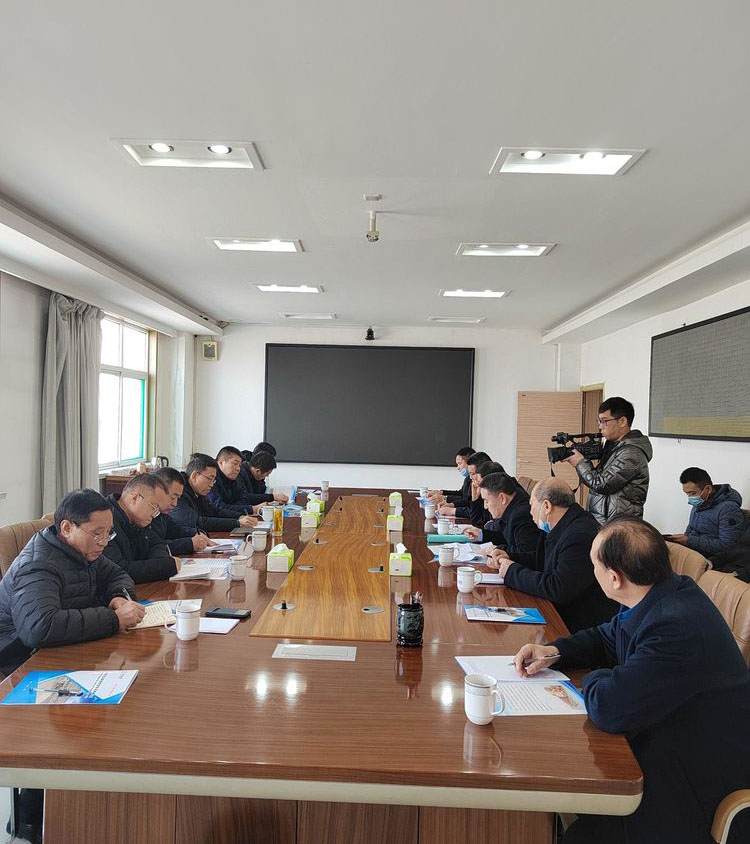 【工作动态】区委副书记、区长段尧刚一行深刻联盛公司进行调研领导