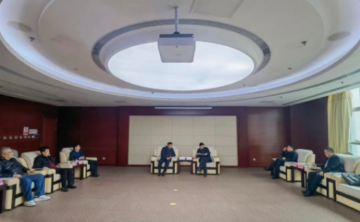 【凯时KB88要闻】凯时KB88集团工作组与遵义市委市当局、汇川区委区当局辅导进行座谈