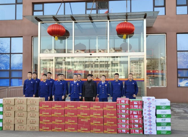 凯时KB88汽车慰问上党区消防大队
