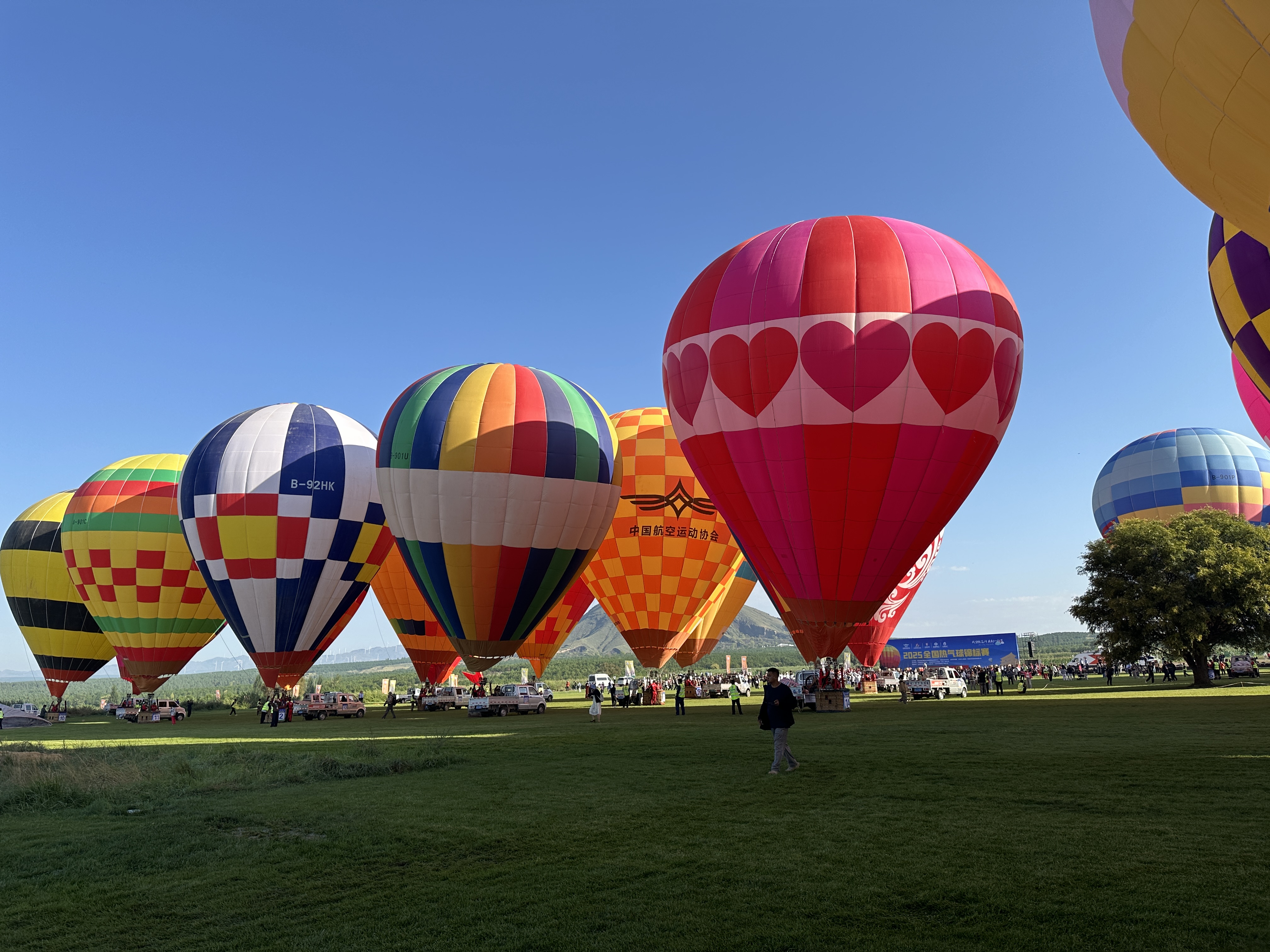 F09FF715D566F60411E1491459C3193A.jpg
